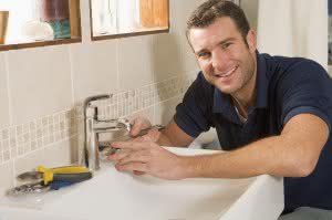 Should you ask your plumber where to buy your taps?