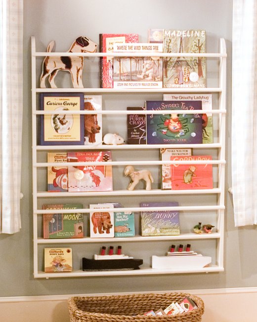 plate-rack-bookshelf