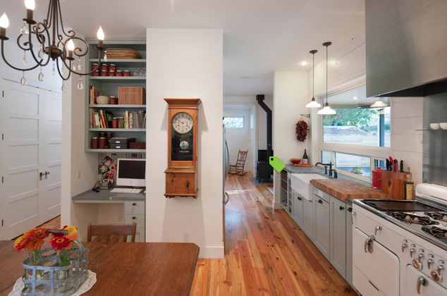 study_nook_under_stiars_renovator_store