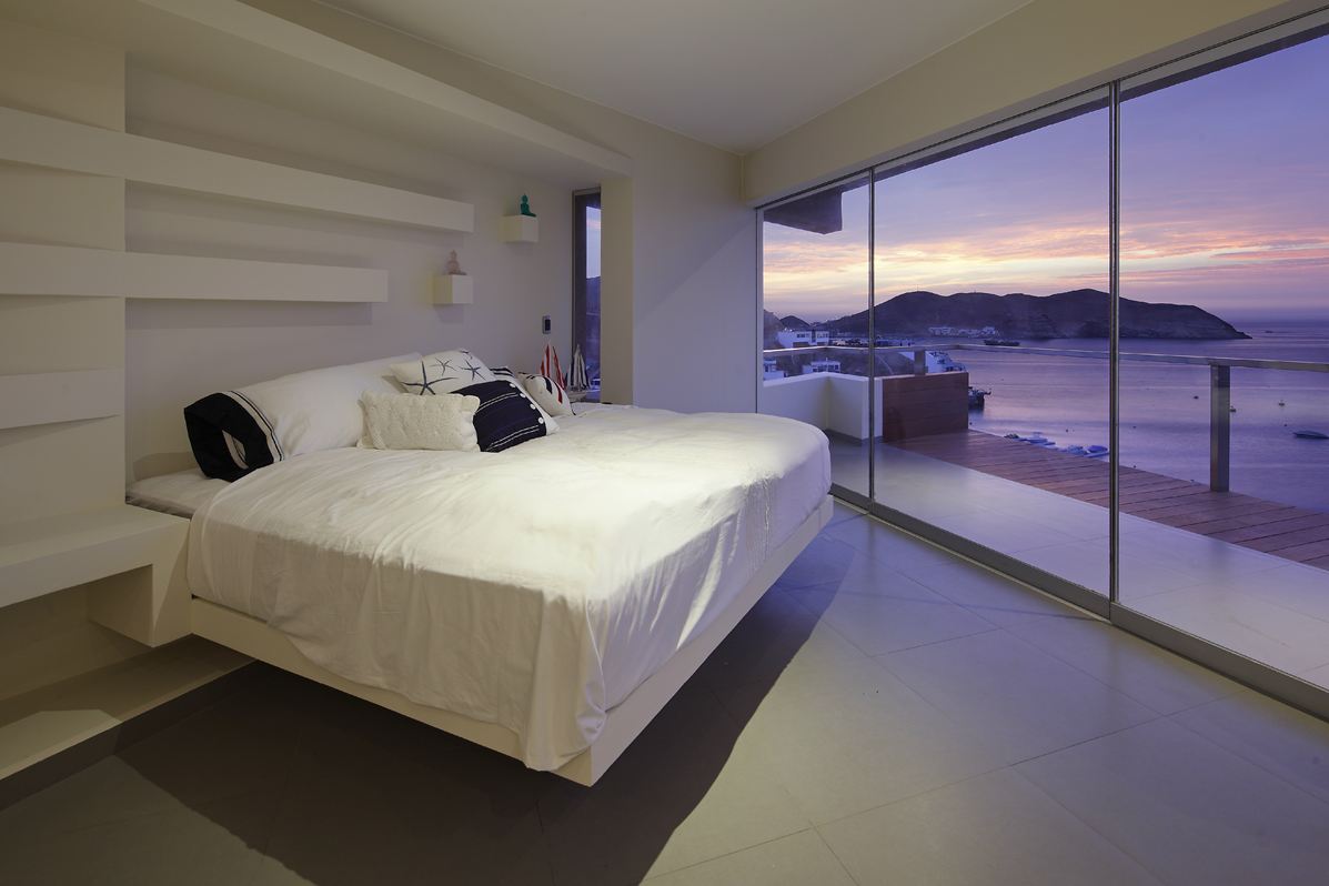 beachhouse_bedroom_adultttt