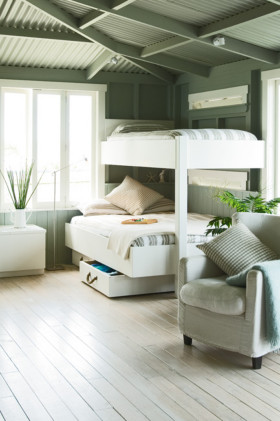 Beach_House_Hamptons_Summer_Renovator