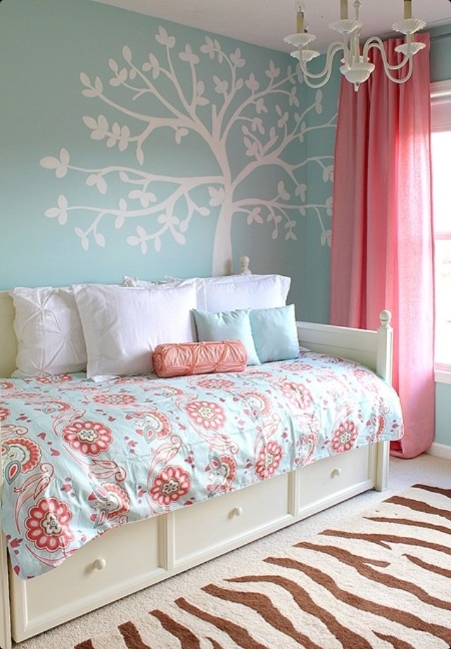 rented_home_drapess
