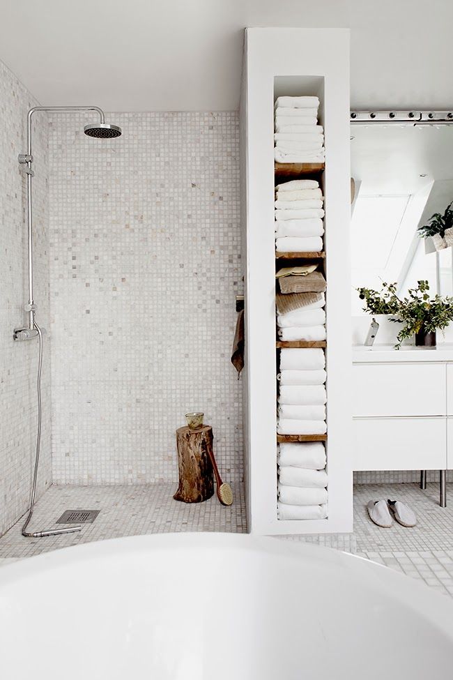 Shower_Bathroom_Renovation_DIY