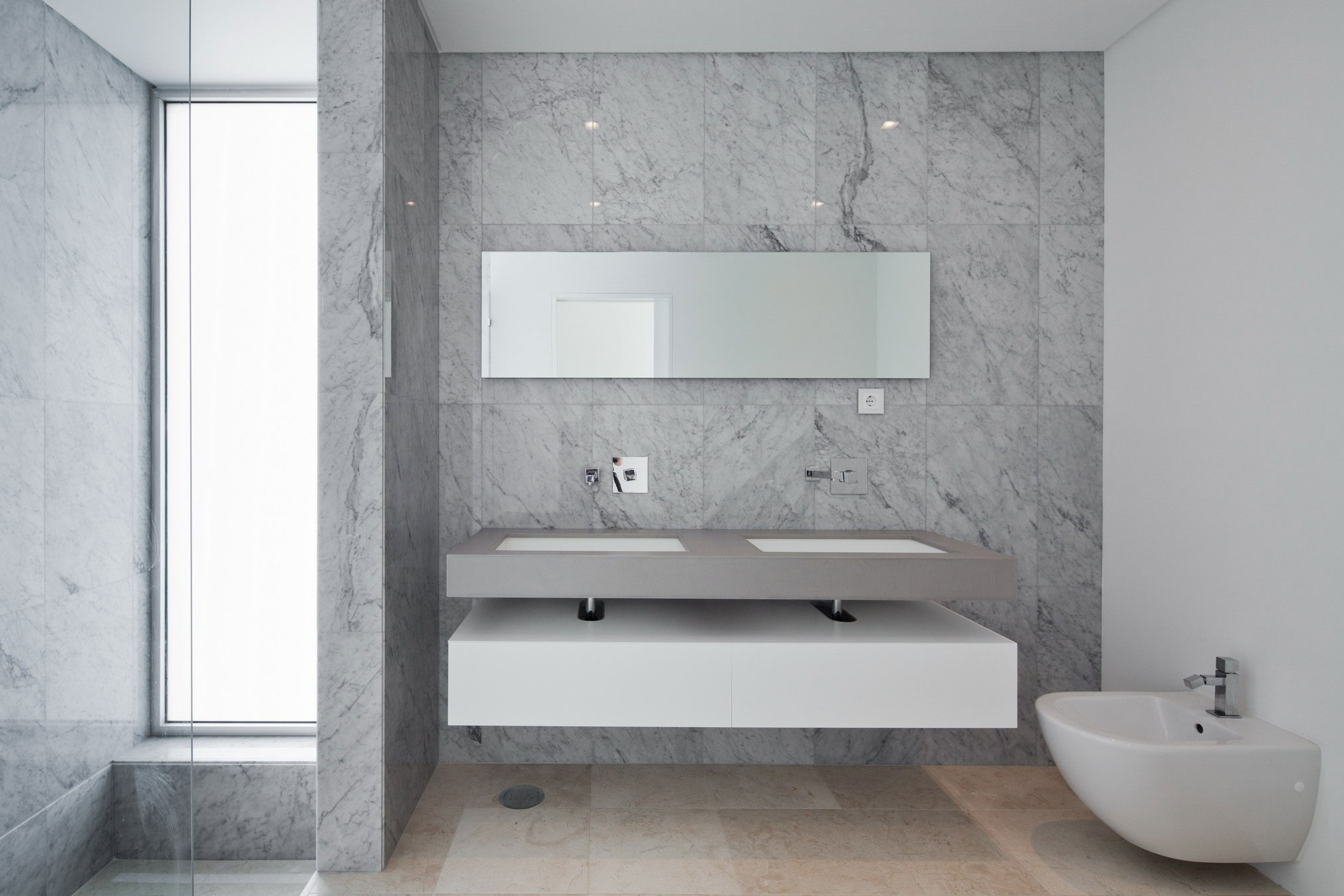 bathroom_mirror_renovation