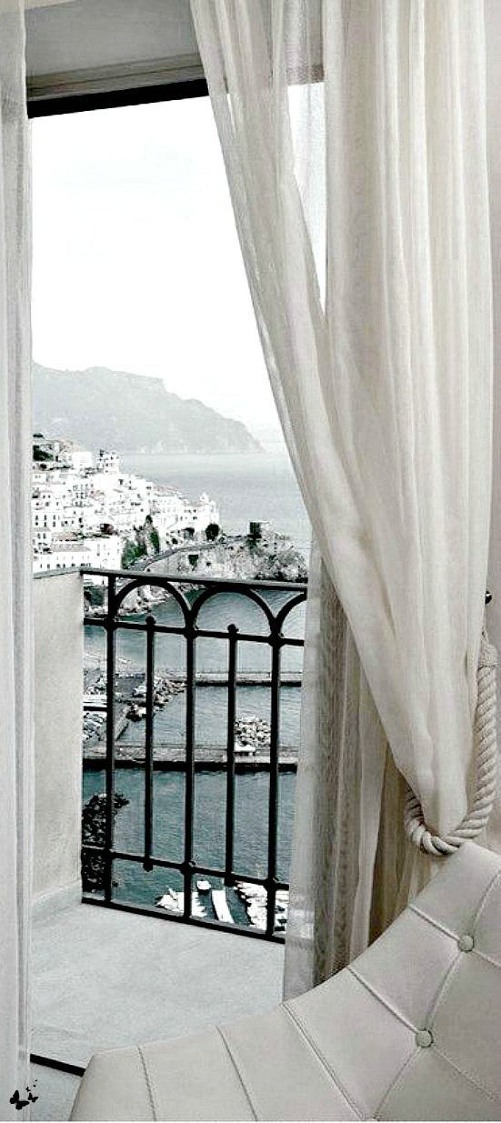 curtains_view