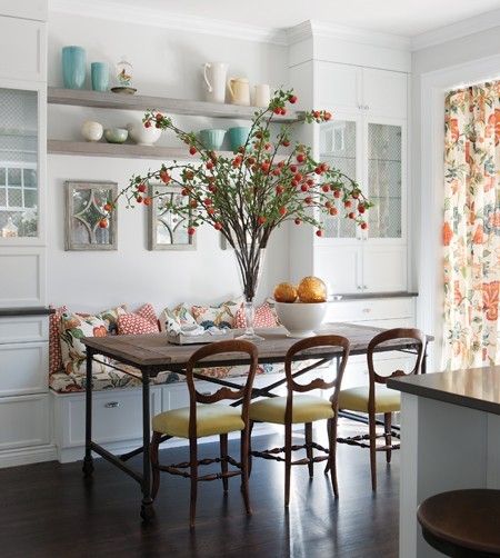 banquette-storage-eating-living-dining