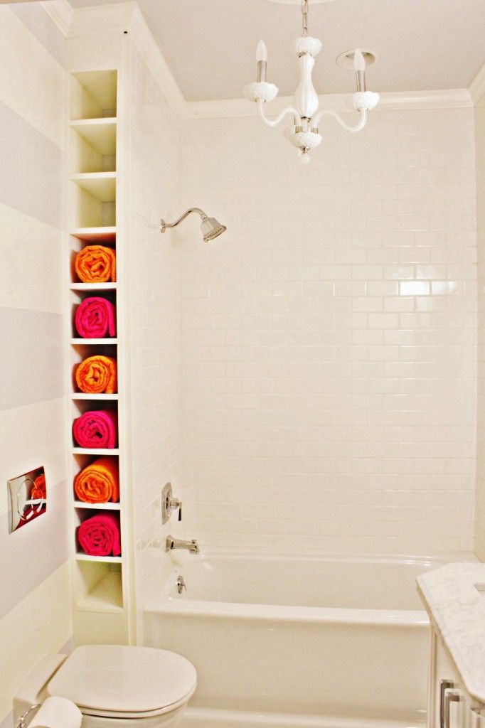 Bathroom-towel-storage