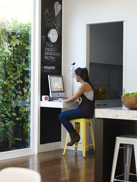 kitchen-blackboard-chalkboard-splashback-feature-wall