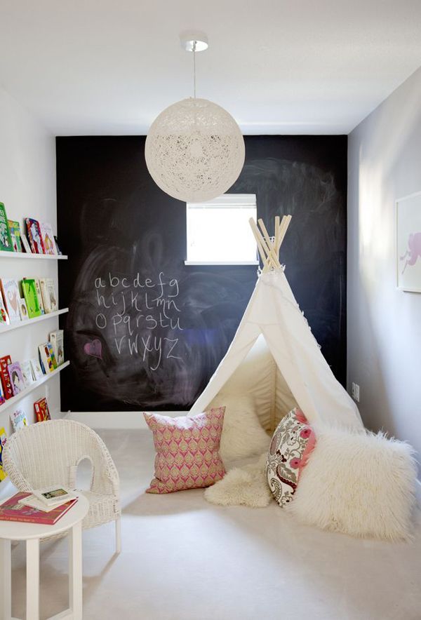kids-playroom-chalkboard-blackboard