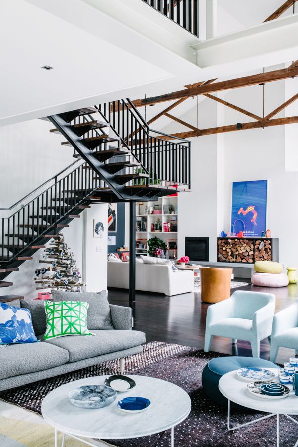 zoned-living-area-lounge-sharing-space