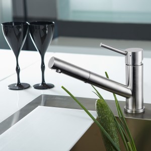 oskar-stainless-steel-kitchen-mixer-brushed-pull-out