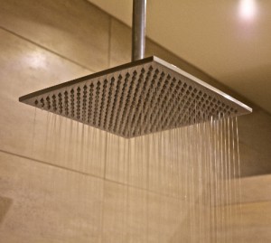 Rain shower head - square