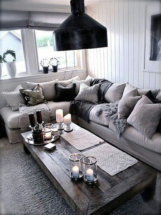 texture-couch-cushion-rug