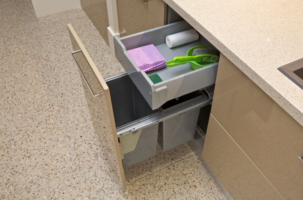 elite-68L-kitchen-bin