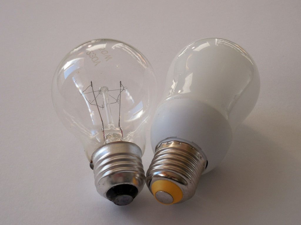 different-light-bulb-types-affect-power-flow