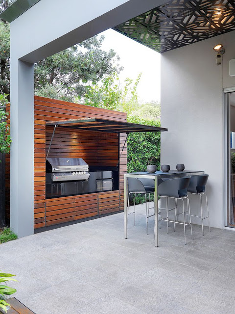 outdoor kitchen renovator store