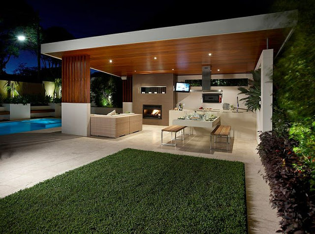 outdoor kitchen