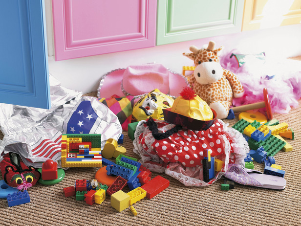 organise messy toys