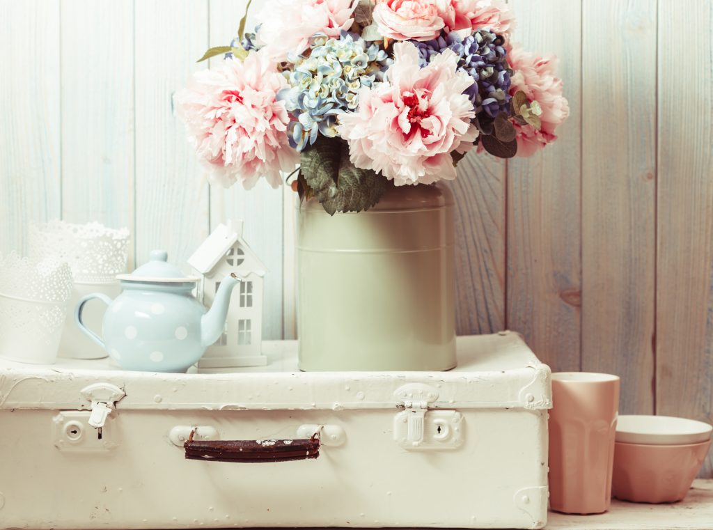 caro's decorating tips for renters