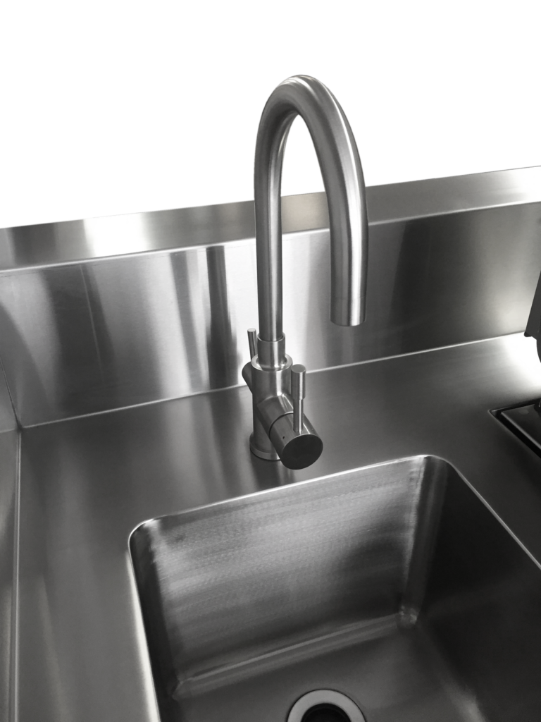 Otto-with-sink-three-way-tap