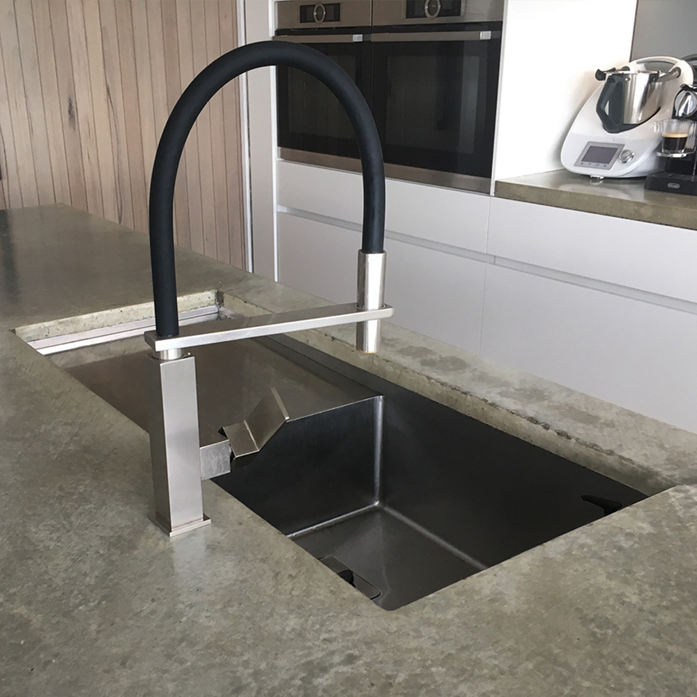 stainless-steel-sink-black-tap