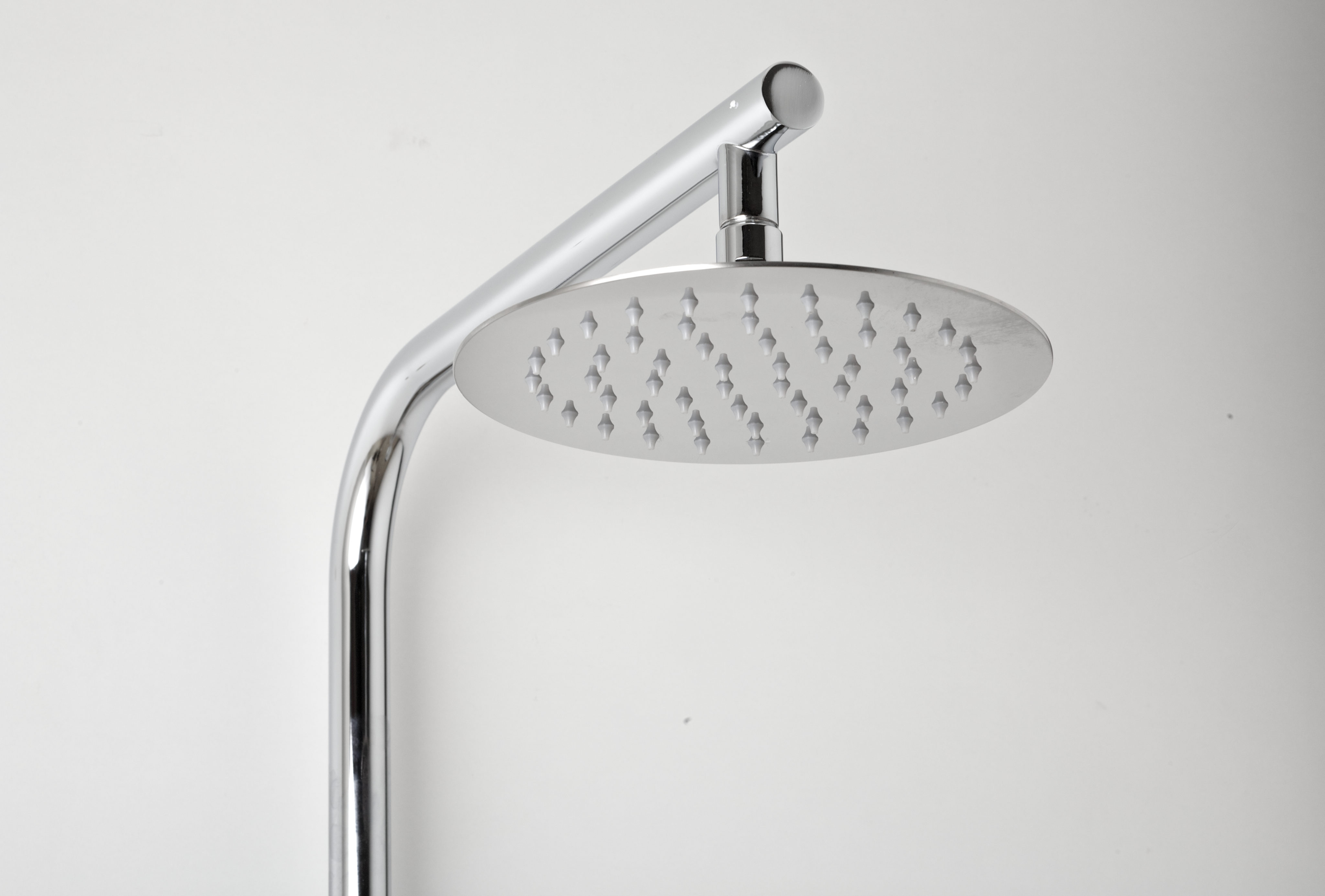 Vale-Round-twin-shower-rail-shower-head
