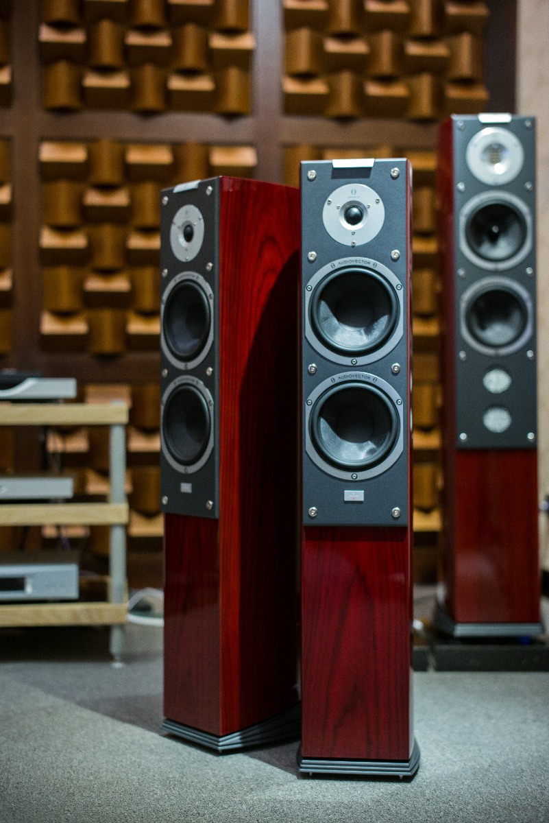 home cinema speakers home theatre speakers