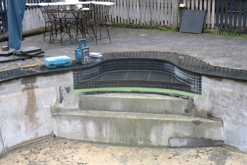 Summer-ready outdoor home swimming pool